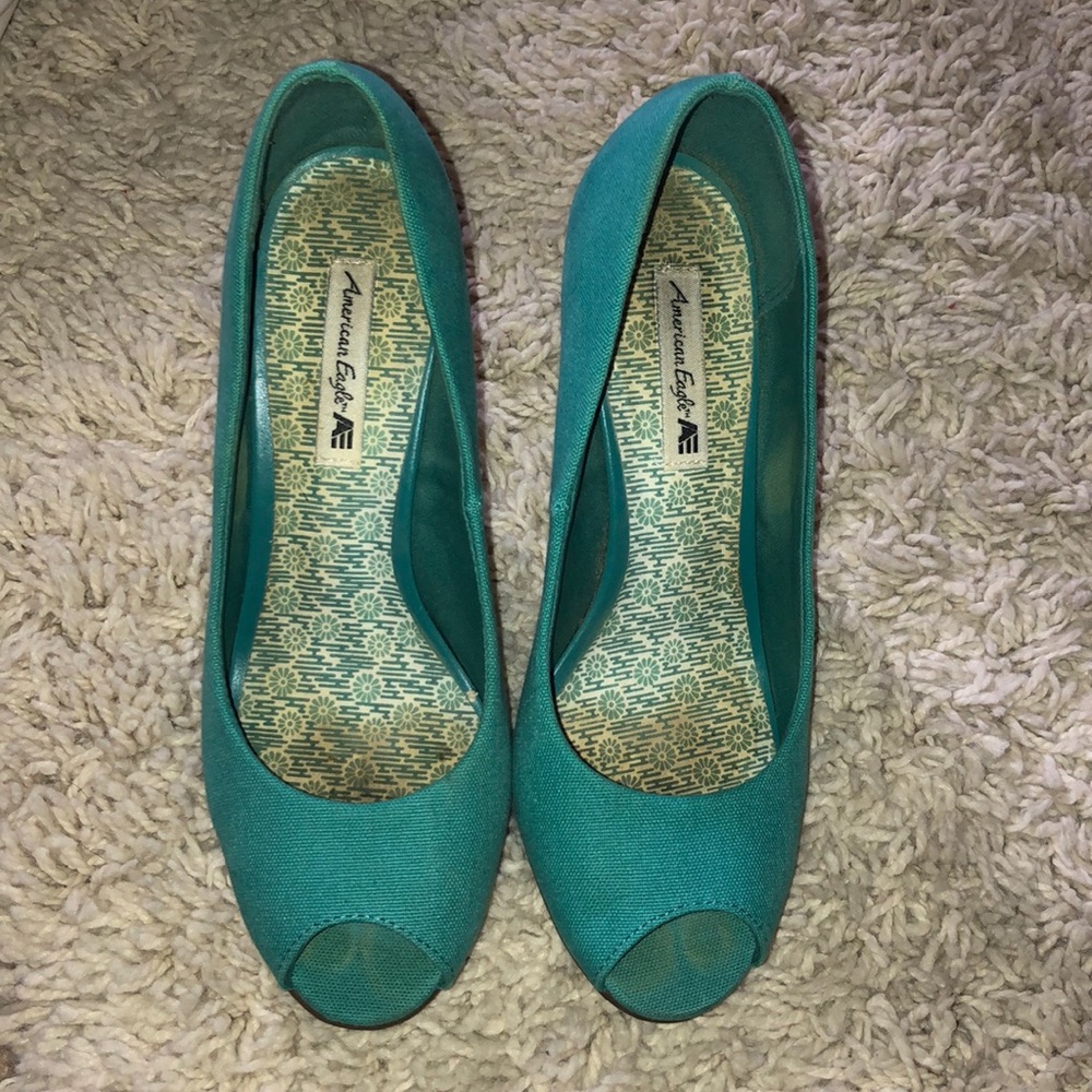 Turquoise wedges